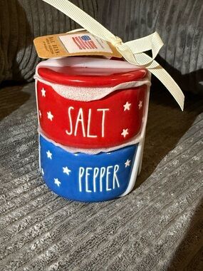 Rae Dunn Red & Blue Stackable Salt & Pepper Set with White Star Pattern- NWT